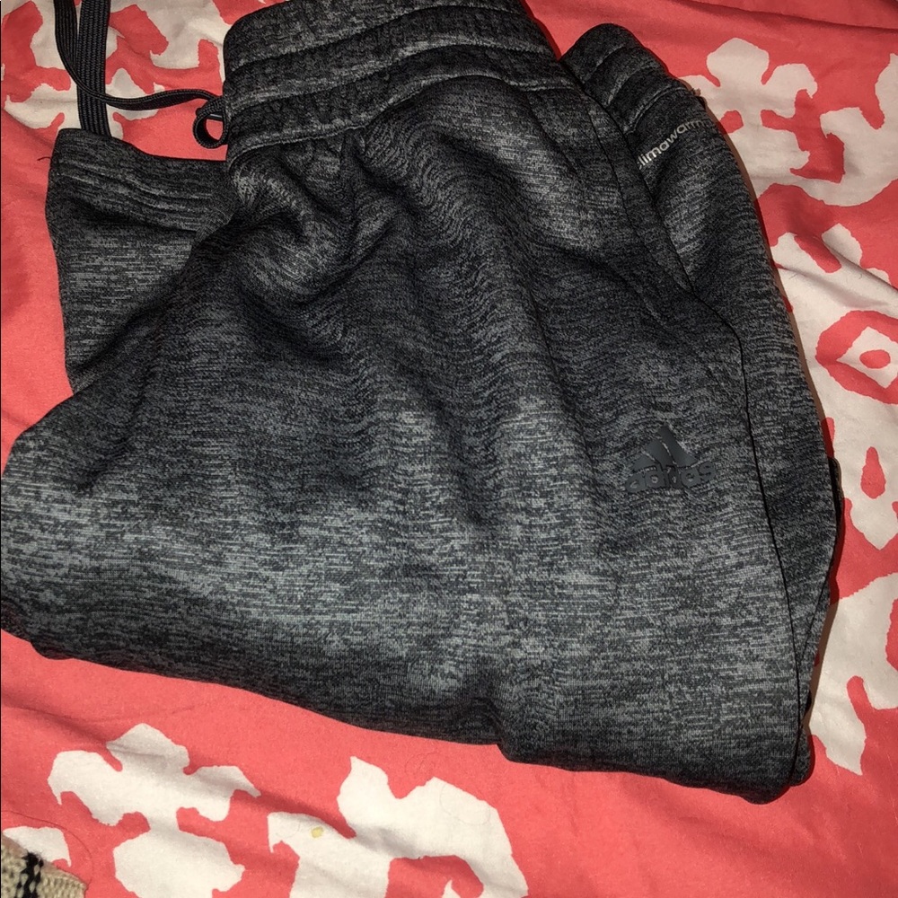 sweat pants